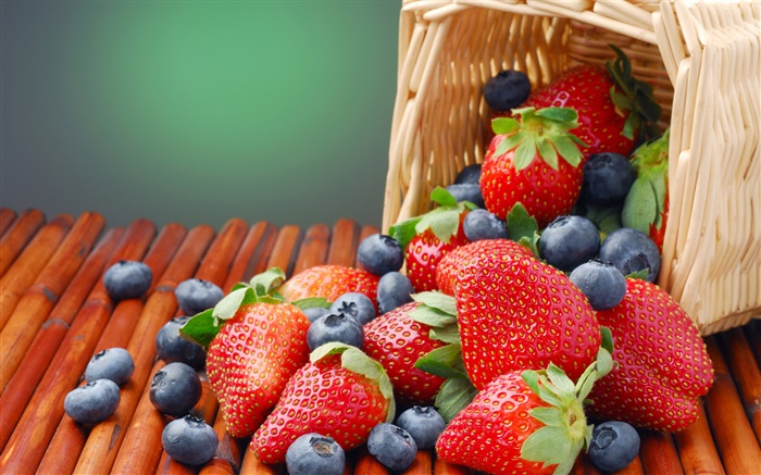 딸기와 블루 베리, 바구니 배경 화면 그림