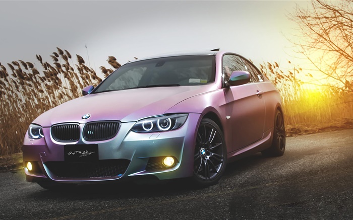BMW E92 M3 핑크 자동차 배경 화면 그림