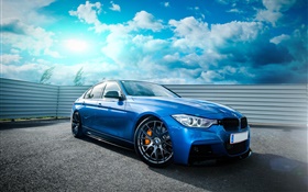 BMW의 F30의 335i에 파란 차 전면보기 HD 배경 화면