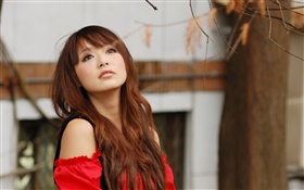 가을에 빨간 드레스 아시아 여자 HD 배경 화면