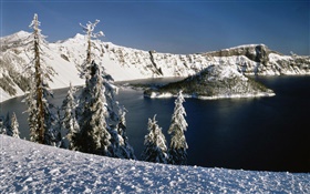 눈, 화산 호수, 나무 HD 배경 화면
