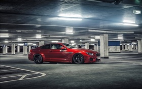 주차장에서 BMW M6 붉은 색 자동차 HD 배경 화면