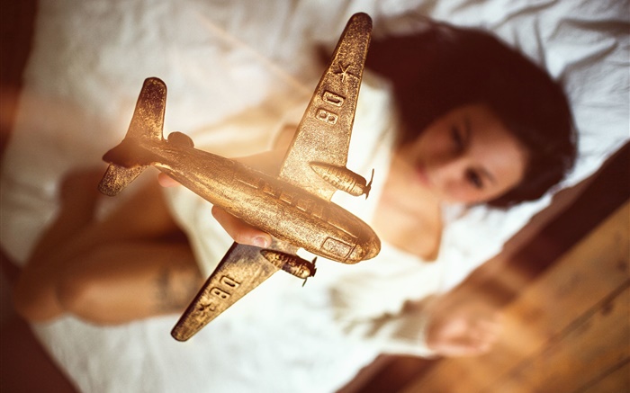 비행기 모델, 황금, 소녀 배경 화면 그림