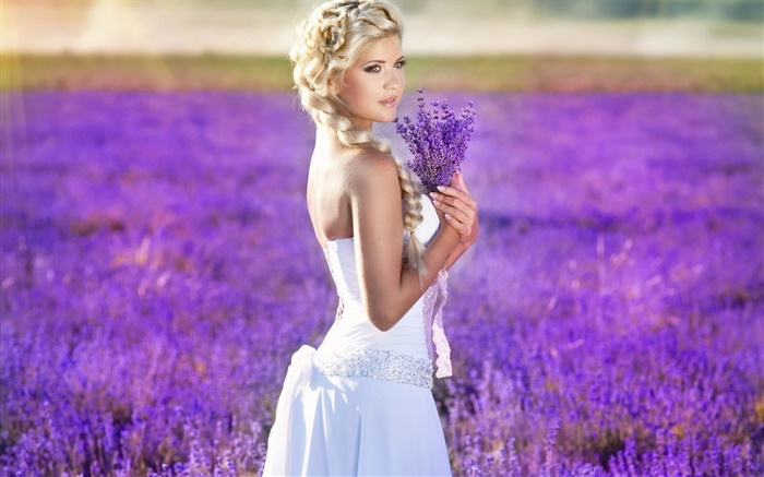 금발 소녀, 신부, 라벤더 꽃 필드 배경 화면 그림