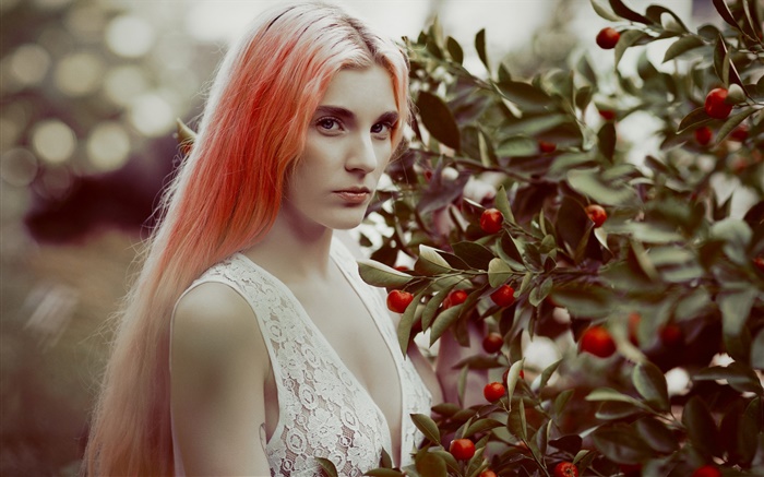 빨간 머리 소녀, 딸기, 과일 배경 화면 그림