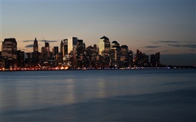 아름 다운 밤 도시, 고층 빌딩, 강, 조명 HD 배경 화면