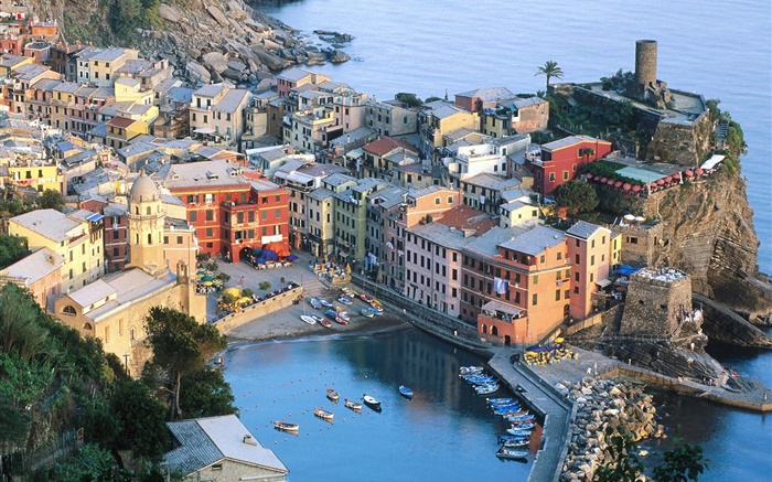 이탈리아 친퀘 테레 (Cinque Terre)의 상위 뷰 배경 화면 그림