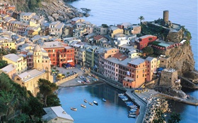 이탈리아 친퀘 테레 (Cinque Terre)의 상위 뷰 HD 배경 화면