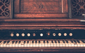 오래된 피아노