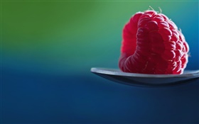 한 빨간 딸기, 숟가락 HD 배경 화면