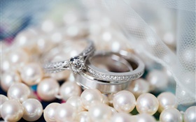 다이아몬드 반지와 진주