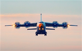 Antonov An-70 비행기 비행 HD 배경 화면